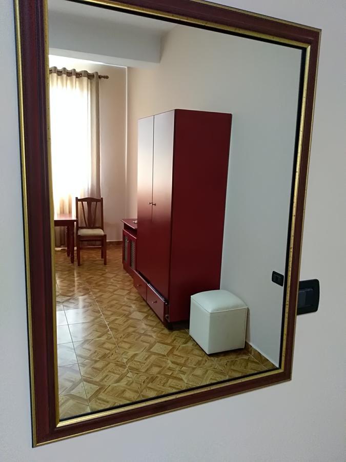 Hotel Gjeli Fier Luaran gambar