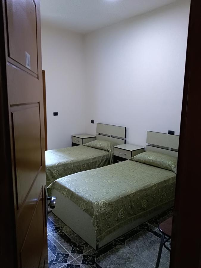 Hotel Gjeli Fier Luaran gambar