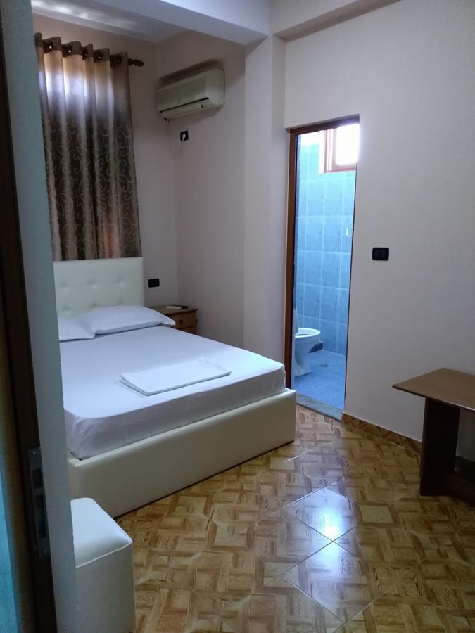Hotel Gjeli Fier Luaran gambar