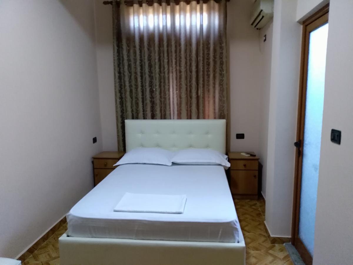 Hotel Gjeli Fier Luaran gambar